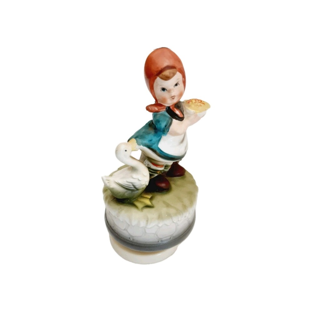 Vtg Music Box Little Girl and Goose Ceramic Himark Japan Plays LOVE STORY